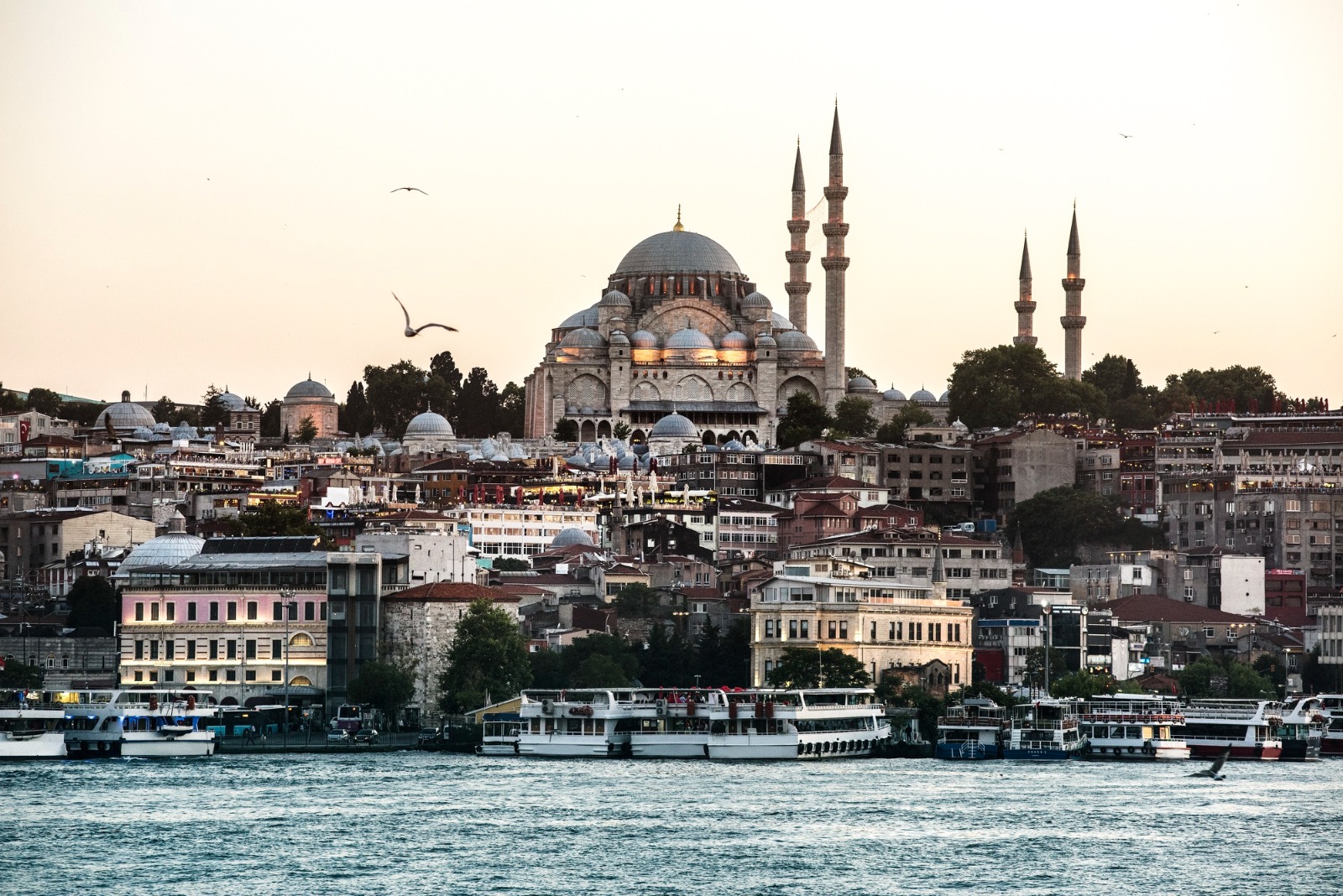 Étudier en Turquie : Istanbul entre Europe et Asie avec des universités anglophones à bas coût | LinkedU