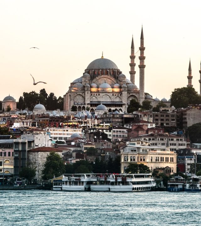 Étudier en Turquie : Istanbul entre Europe et Asie avec des universités anglophones à bas coût | LinkedU